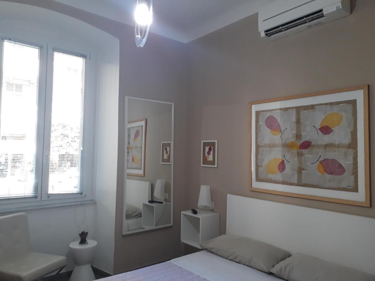 Le Farfalle 2* La Spezia